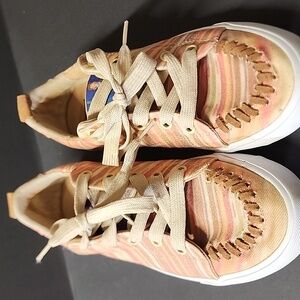 Reba by Justin Colorful Striped Women's Beige Slip-On Shoes - Size 7.5M